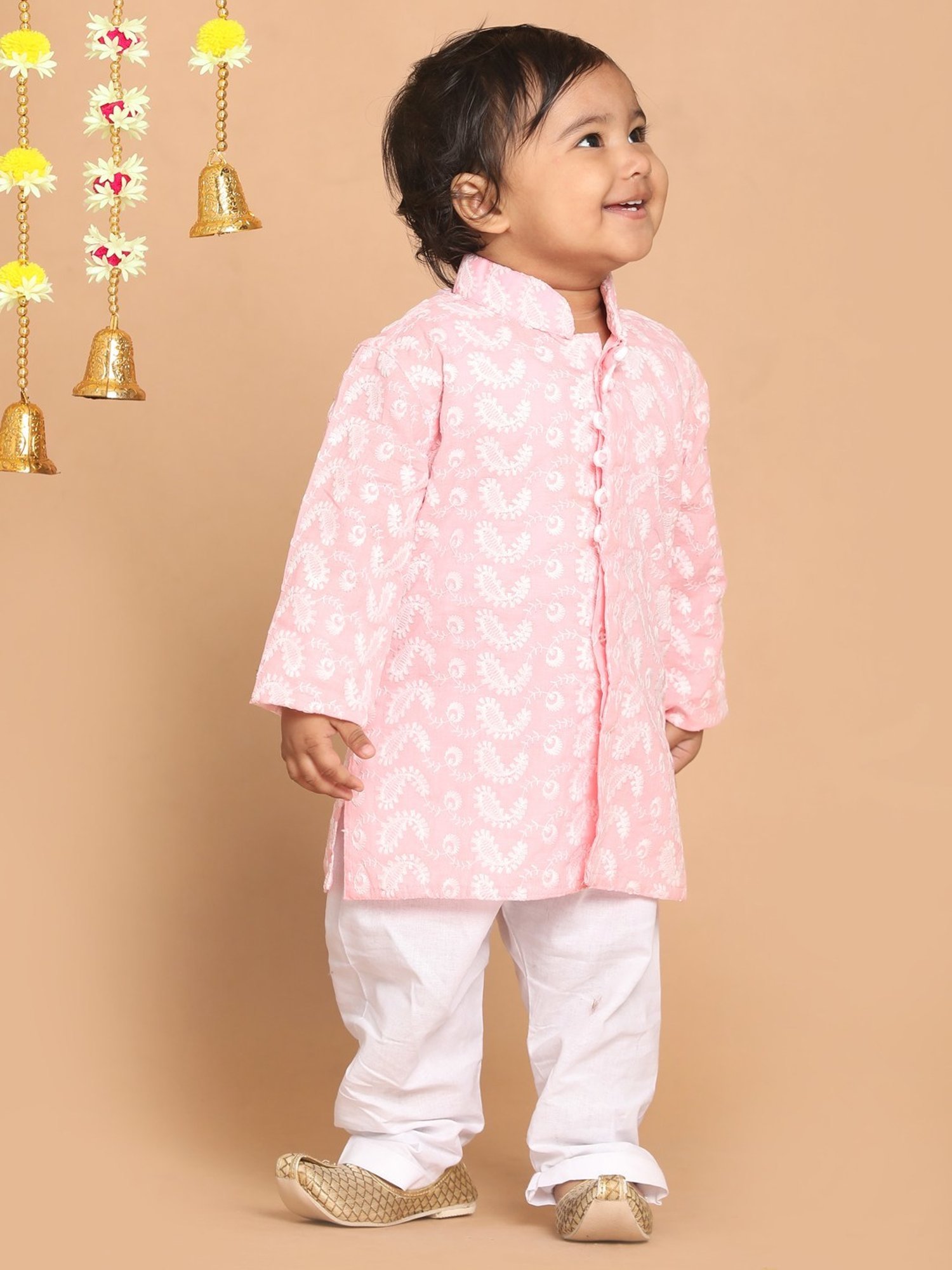 VASTRAMAY SISHU Pink & White Cotton Embroidered Kurta Set