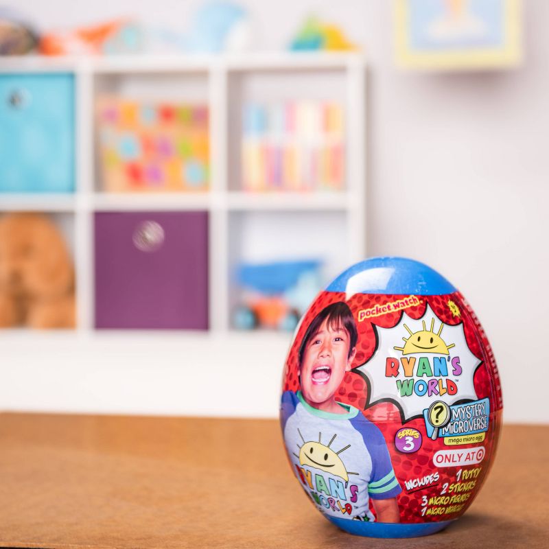 Ryan's World Mystery Microverse Mega Micro Egg