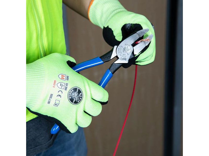 KLEIN TOOLS D2000-9NE Lineman's Pliers, 9-Inch