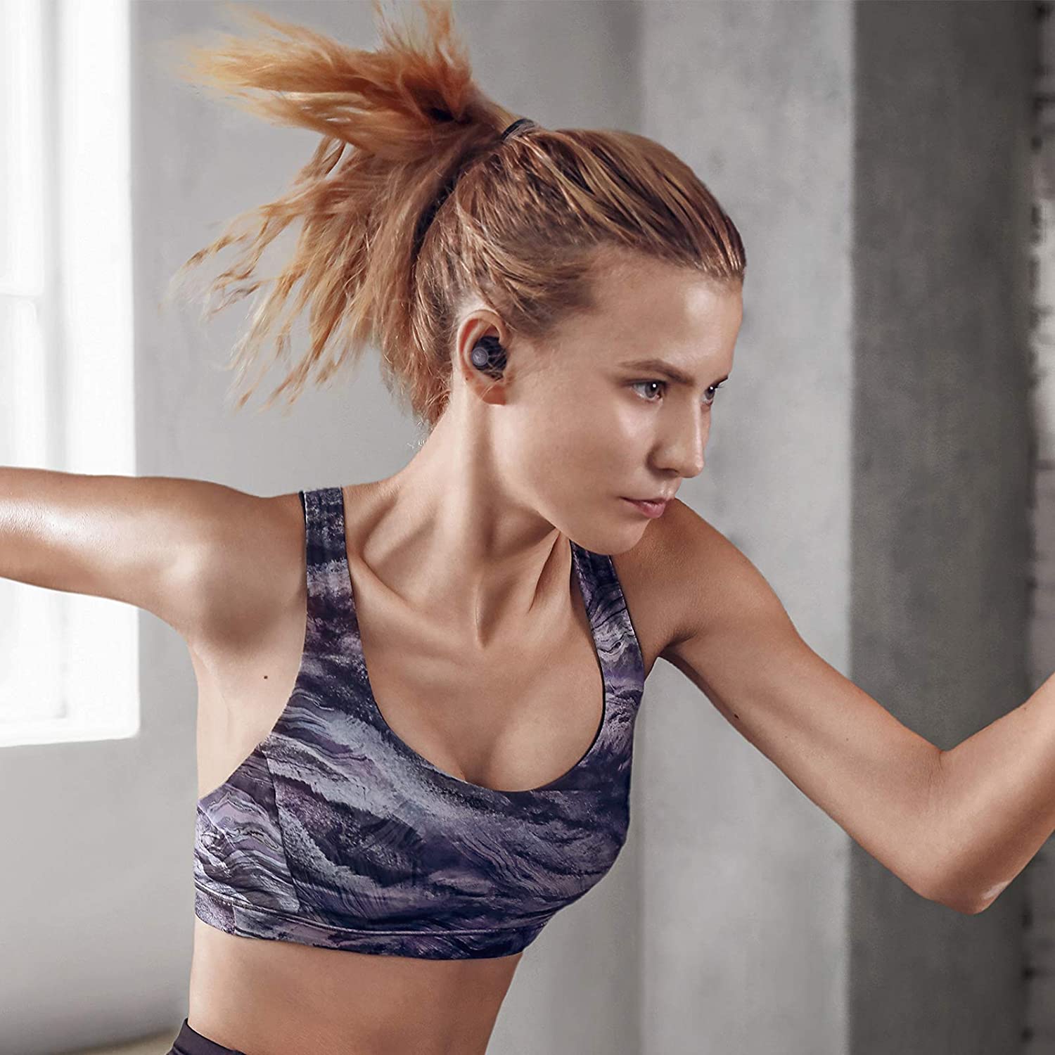 MOTOROLA Verve Buds 200 True Wireless Earbuds | Comfortable Bluetooth Earbuds with Superior Sound Quality |One Touch Control Bluetooth 5.0 Earphones | Super Lightweight Wireless Earbuds (Blue)