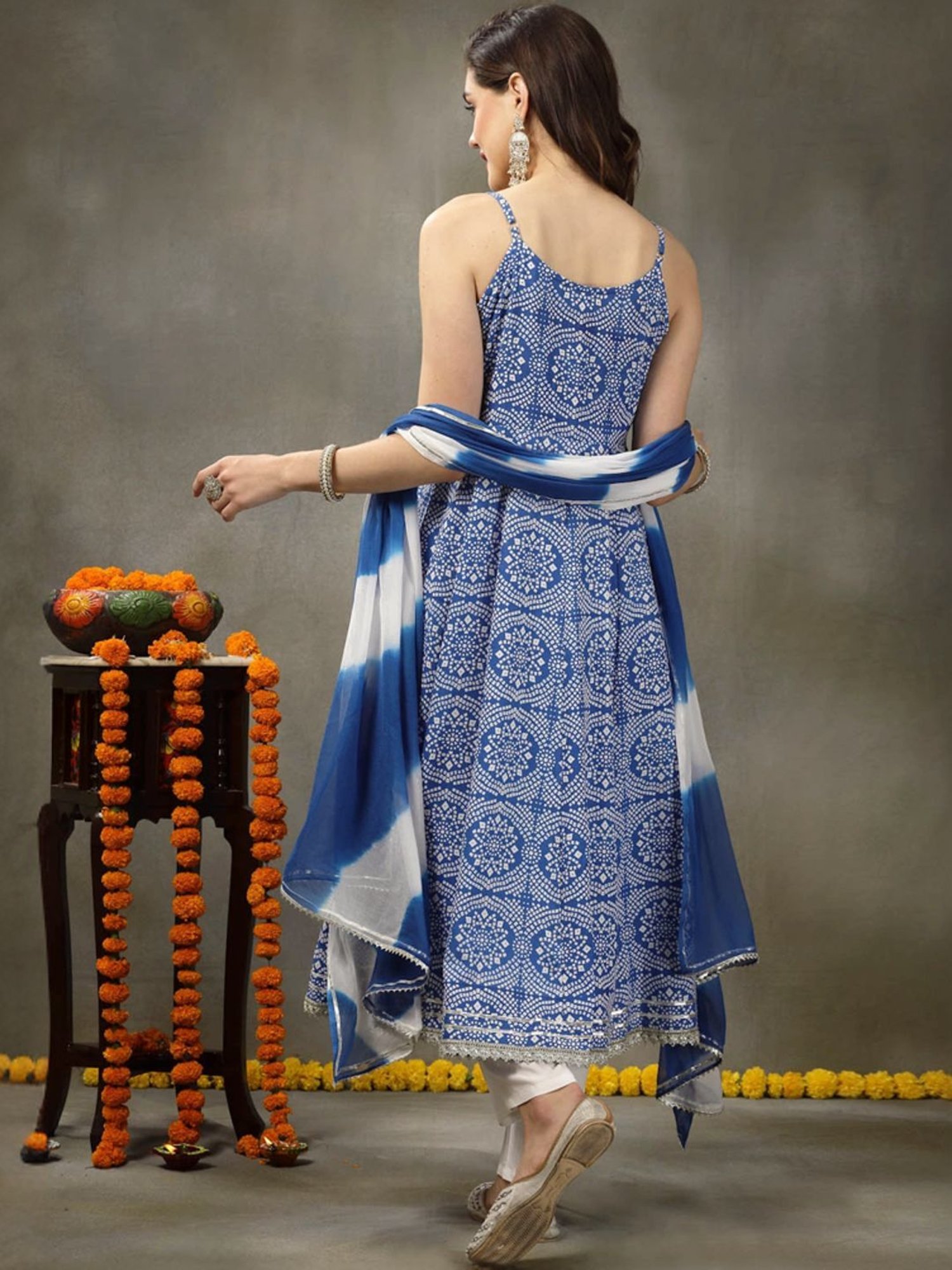 Stylum Blue & White Bandhani Print Kurta & Pant Set With Dupatta