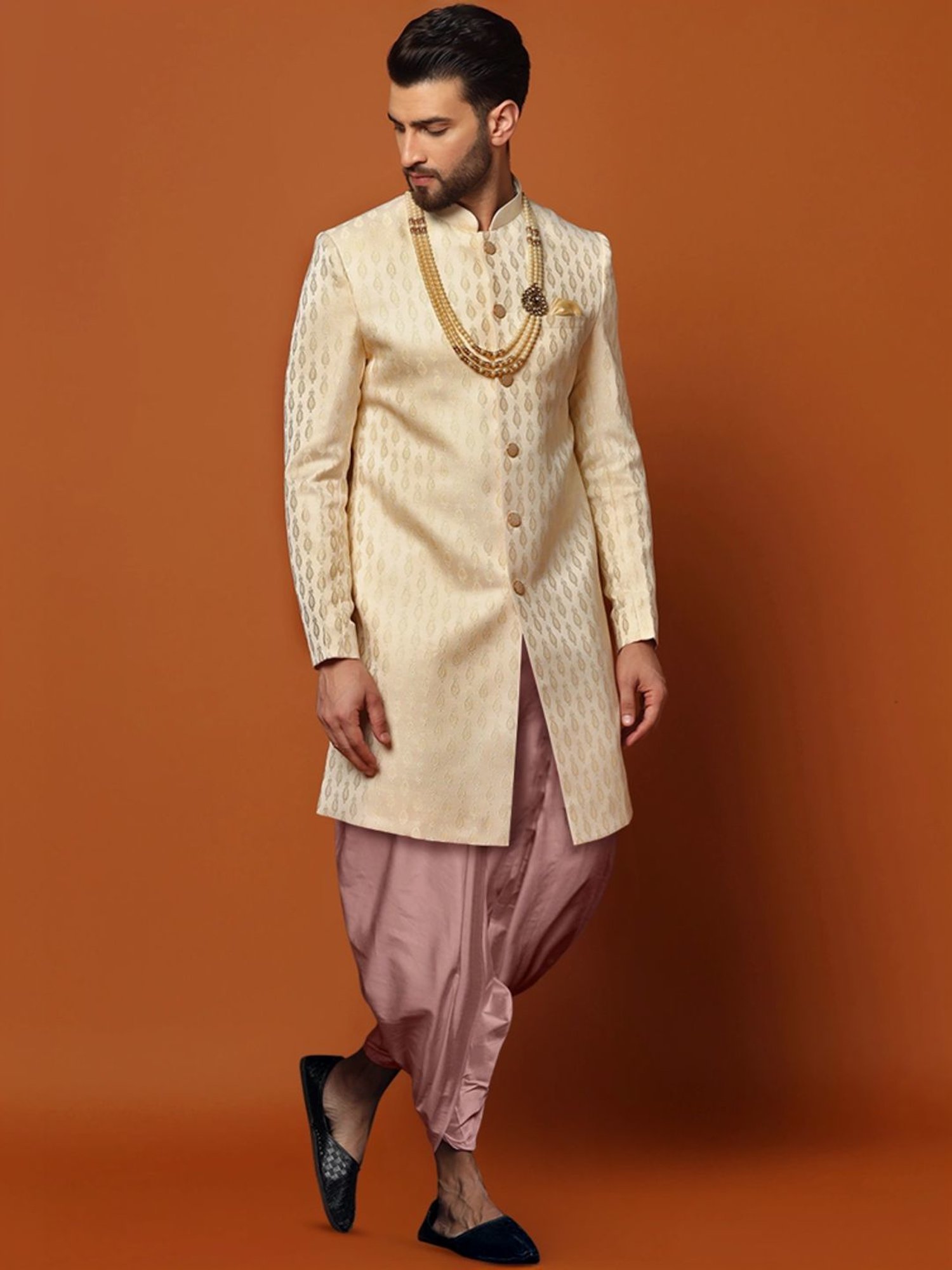 Benstoke Black & Maroon Regular Fit Sherwani Set