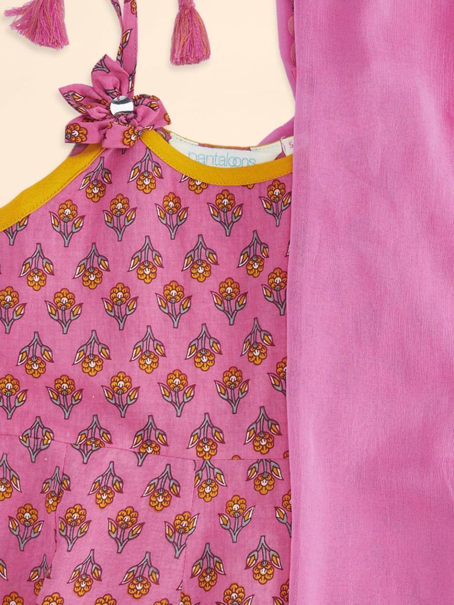 Akkriti by Pantaloons Kids Pink Cotton Floral Print Kurta Set