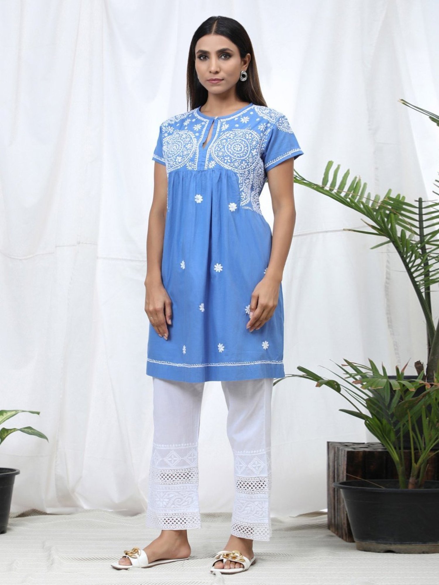 House Of Kari HOK Chikankari Tunic Women Light Blue