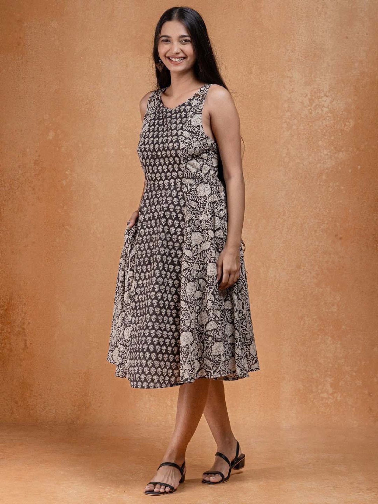 Okhai Black Floral Print Pure Cotton Ethnic Dress