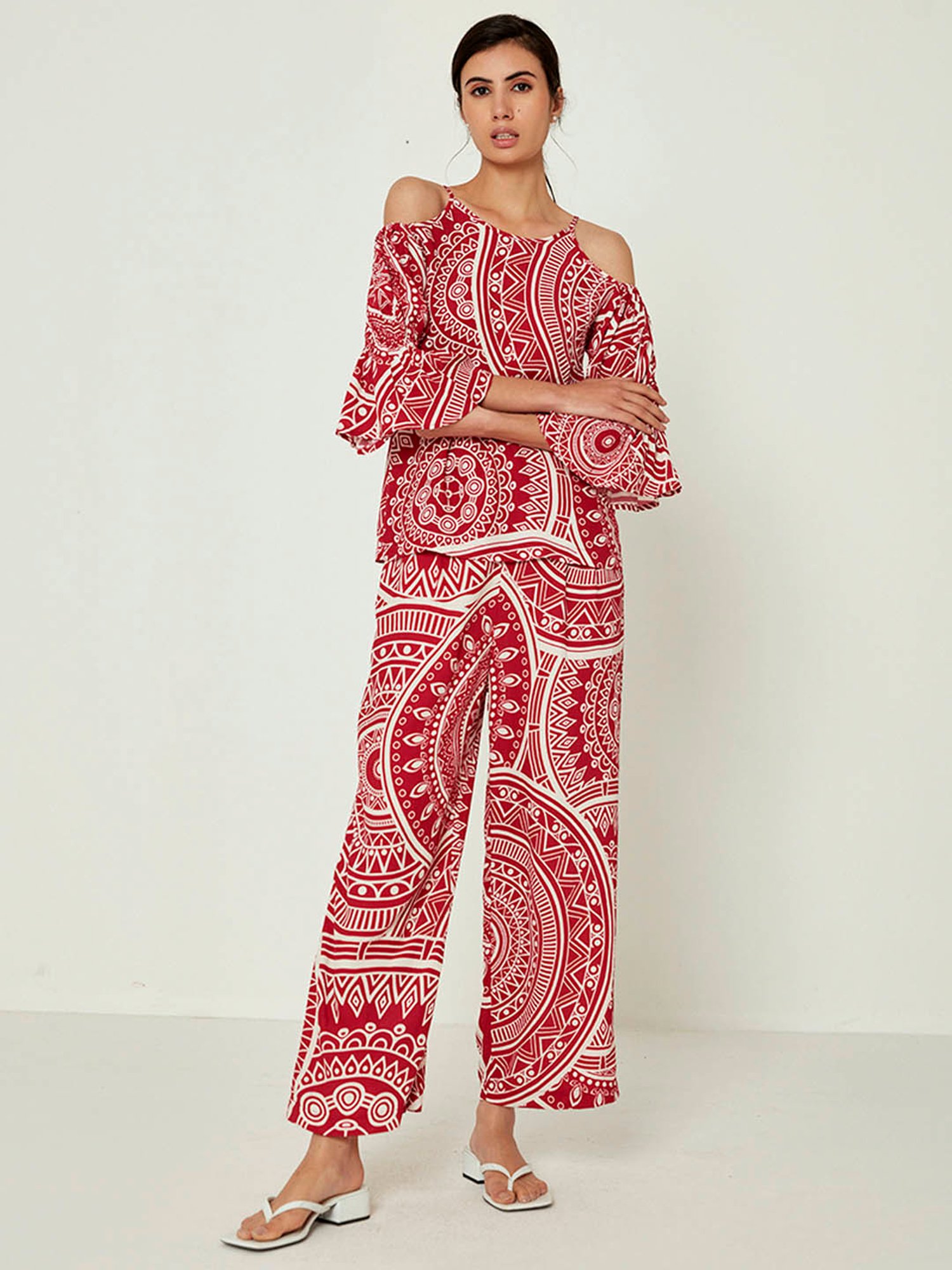 ANCESTRY Maroon Printed Top With Pants