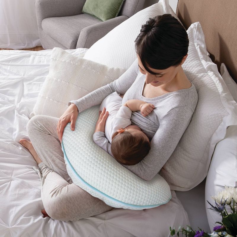 Boppy Original Nursing Pillow Cover - Gray Gold Giraffes