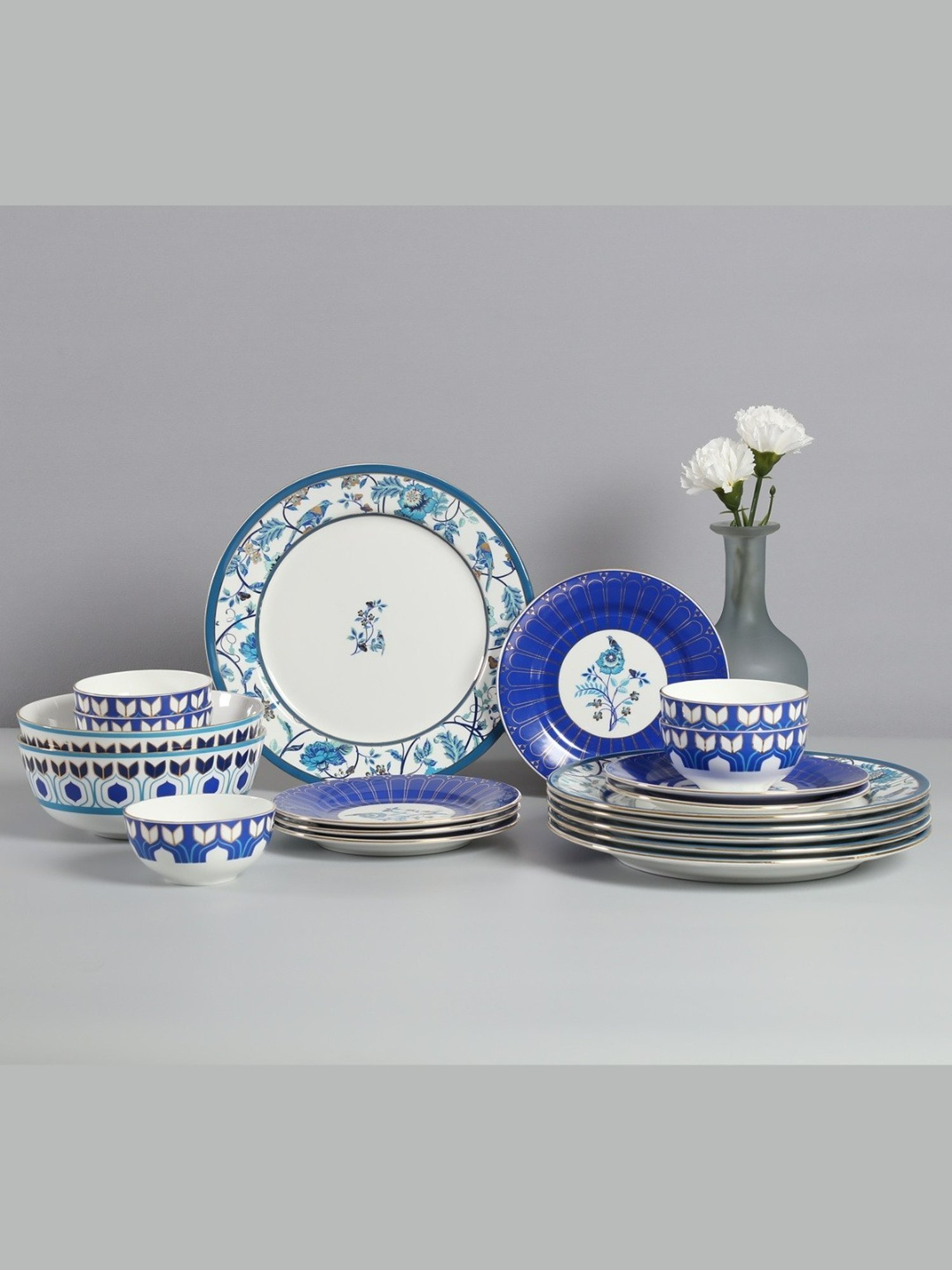India Circus Floral Blue Bone China Dinner Set - Set Of 20