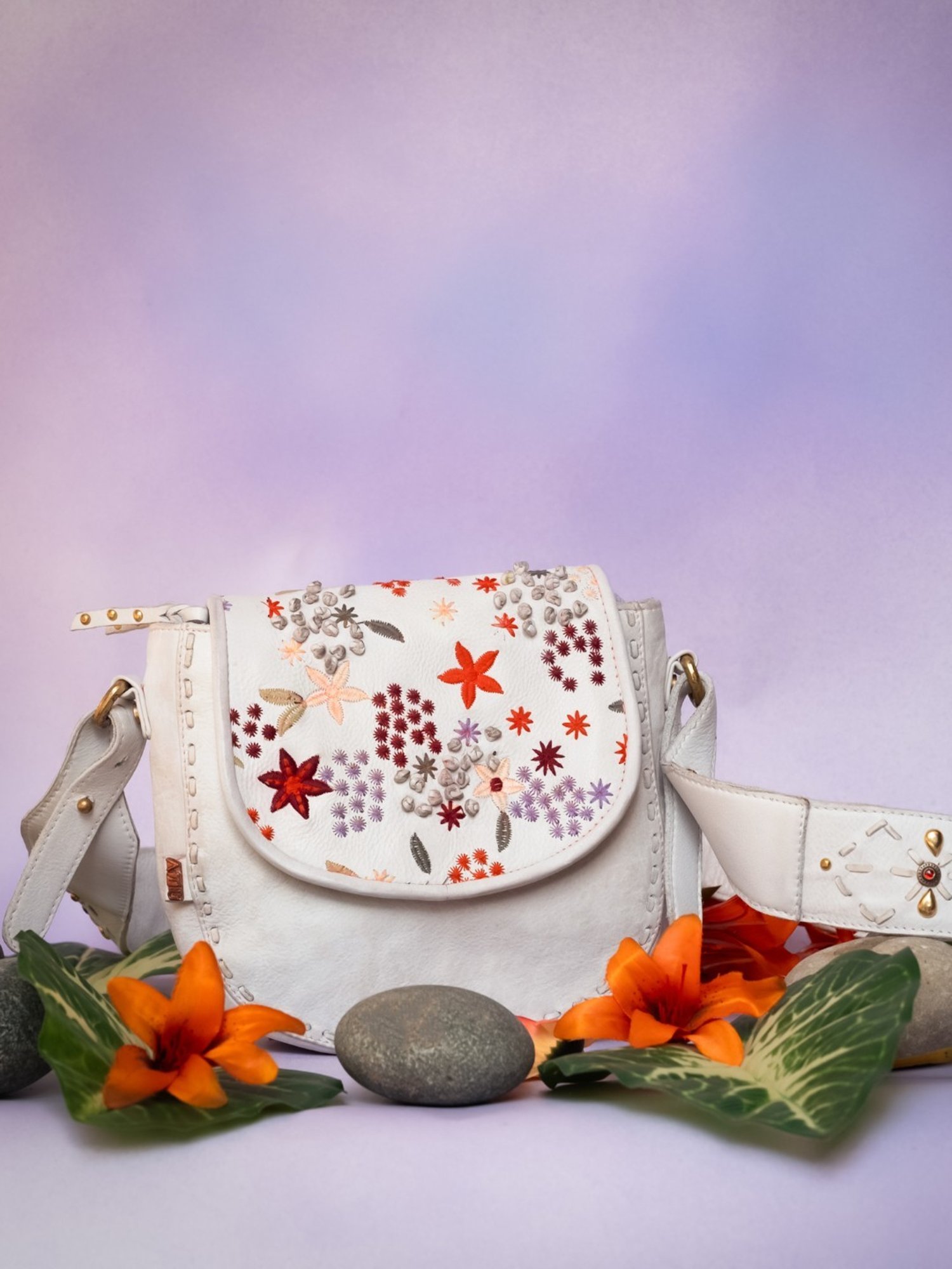 Art N Vintage Floral Bliss White Leather Embroidered Small Sling Handbag