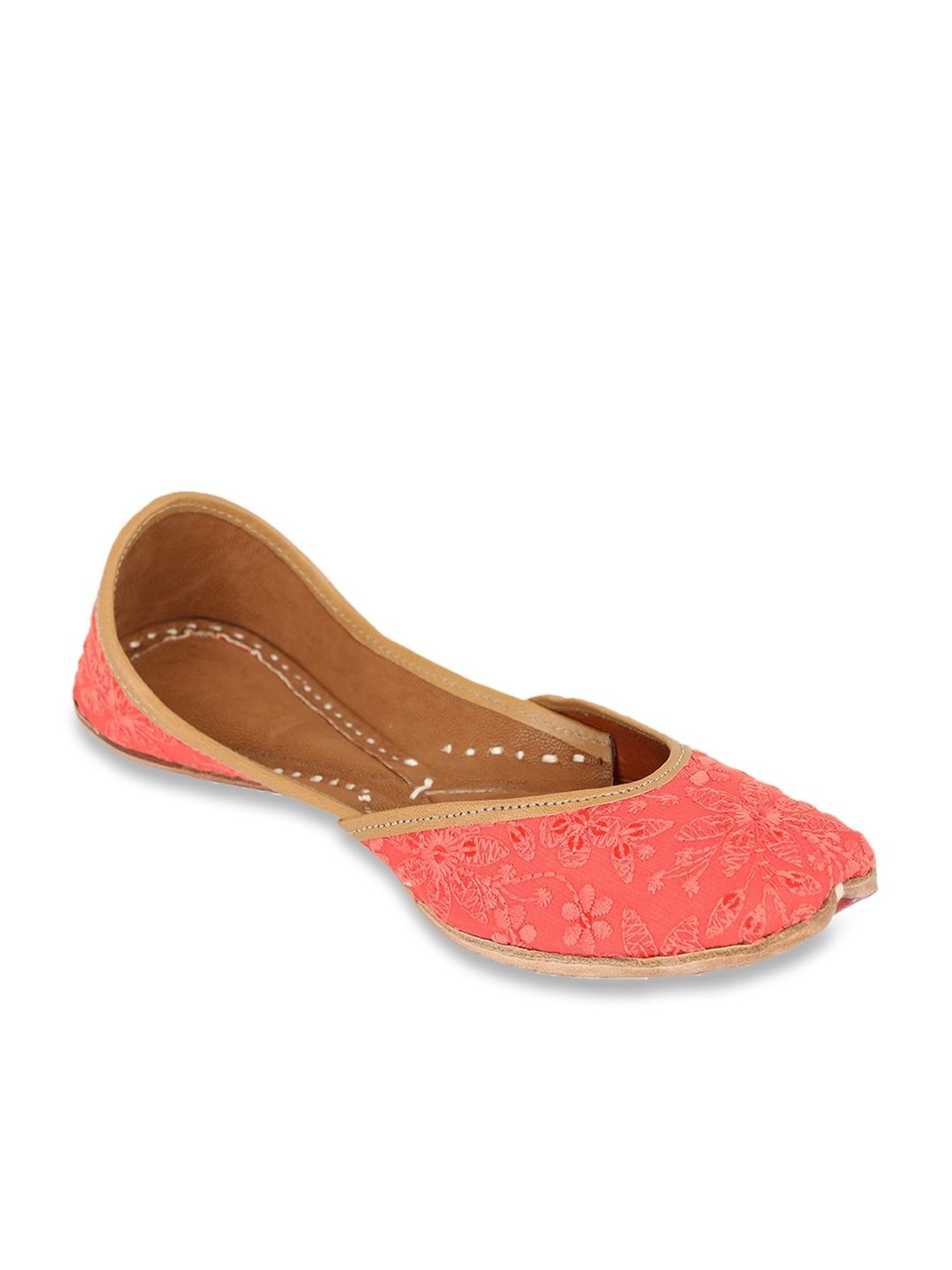 NR by Nidhi Rathi Women's Red Ethnic Juttis