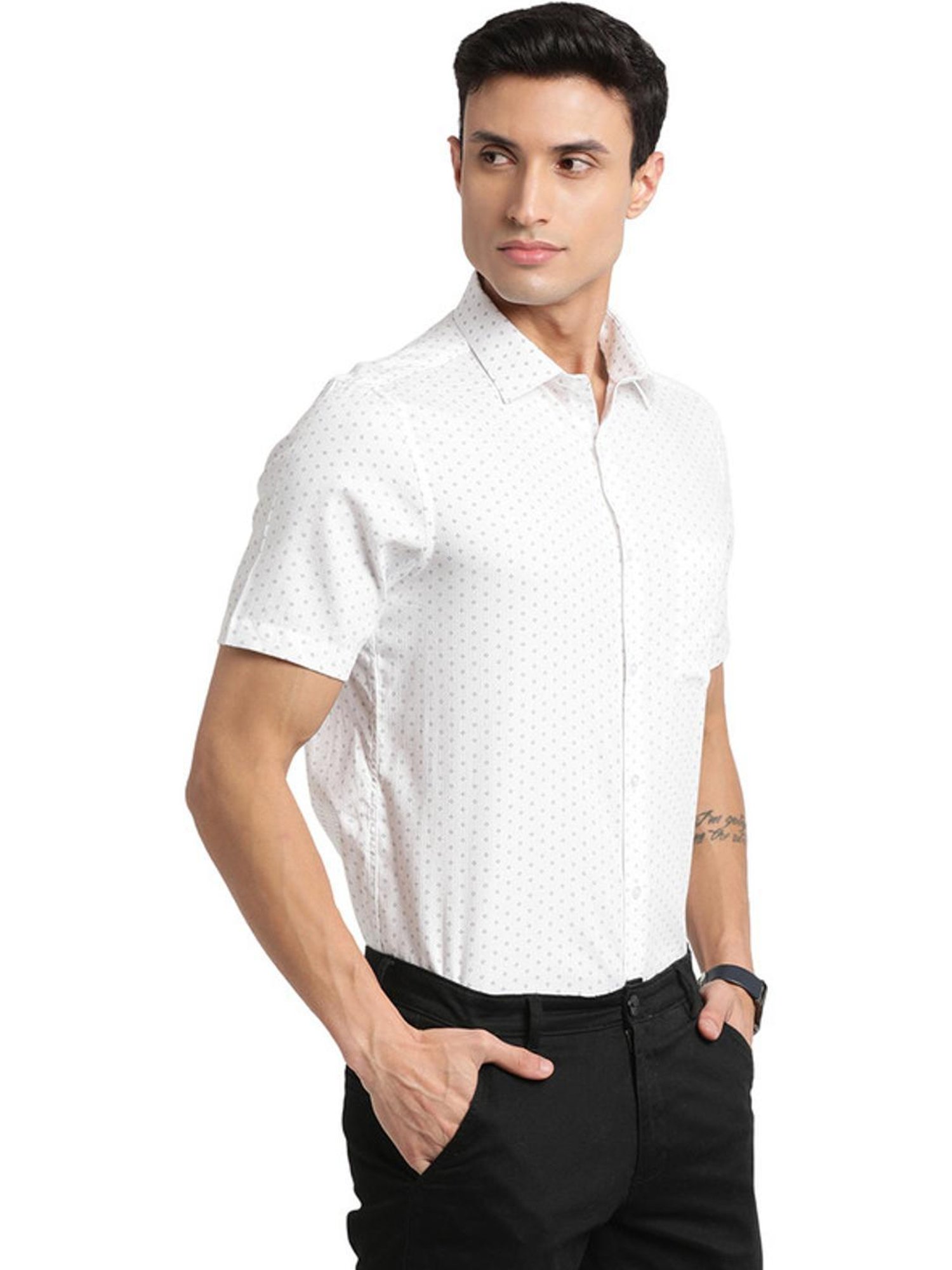 Turtle White Cotton Regular Fit Printed Shirt