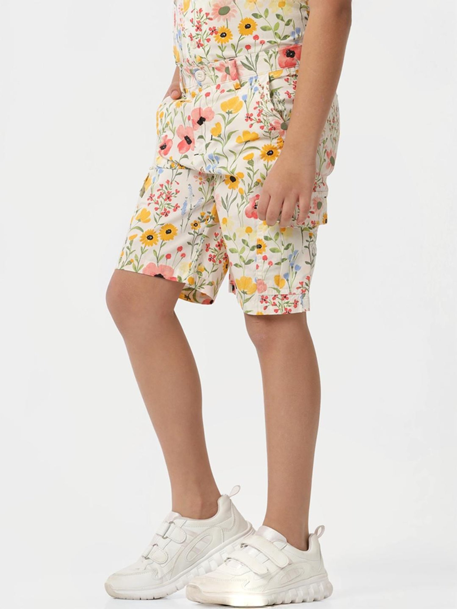Kate & Oscar Kids Multicolor Cotton Floral Print Shorts