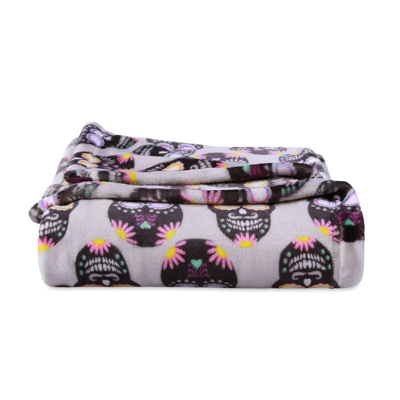 50"x60" Tulum Sugar Skulls Printed Halloween Throw Blanket Gray - Better Living