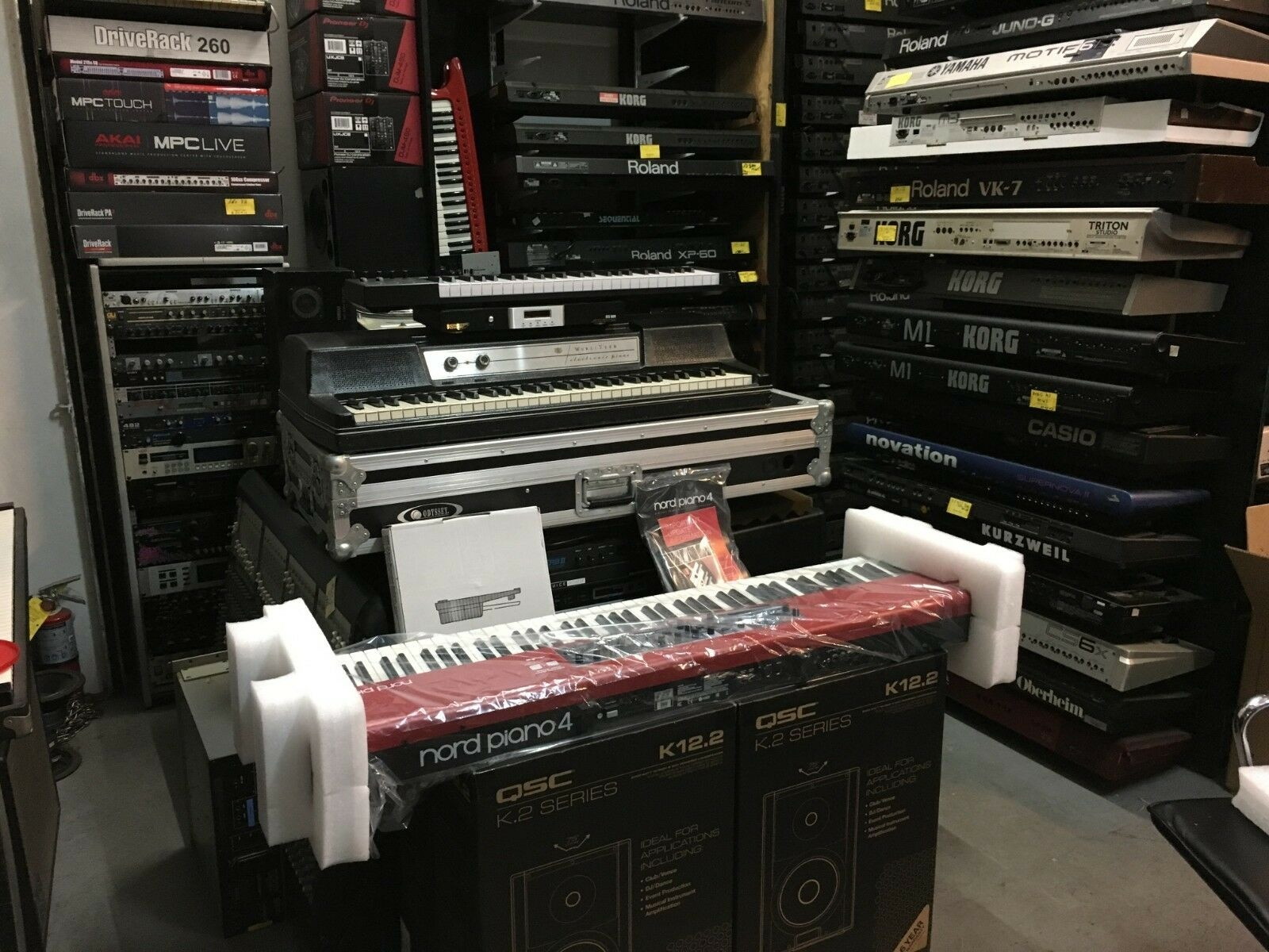 Nord  PIANO 4 88-key Hammer-Action keyboard Piano Triple Pedal NEW //ARMENS