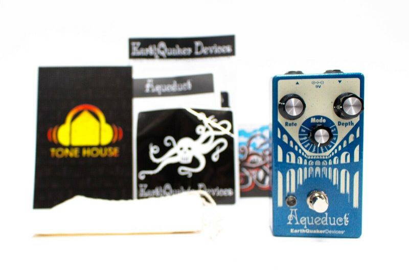 EarthQuaker Devices Aqueduct Vibrato Guitar Effect Pedal - NEW