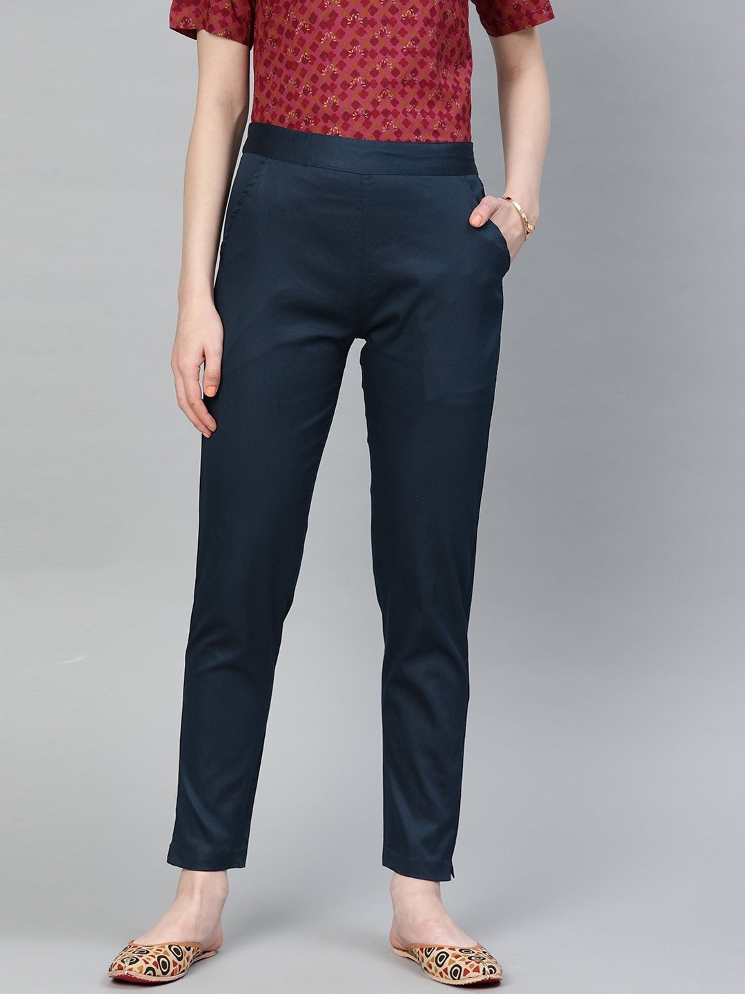 KENDALL + KYLIE Black Mid Rise Pants