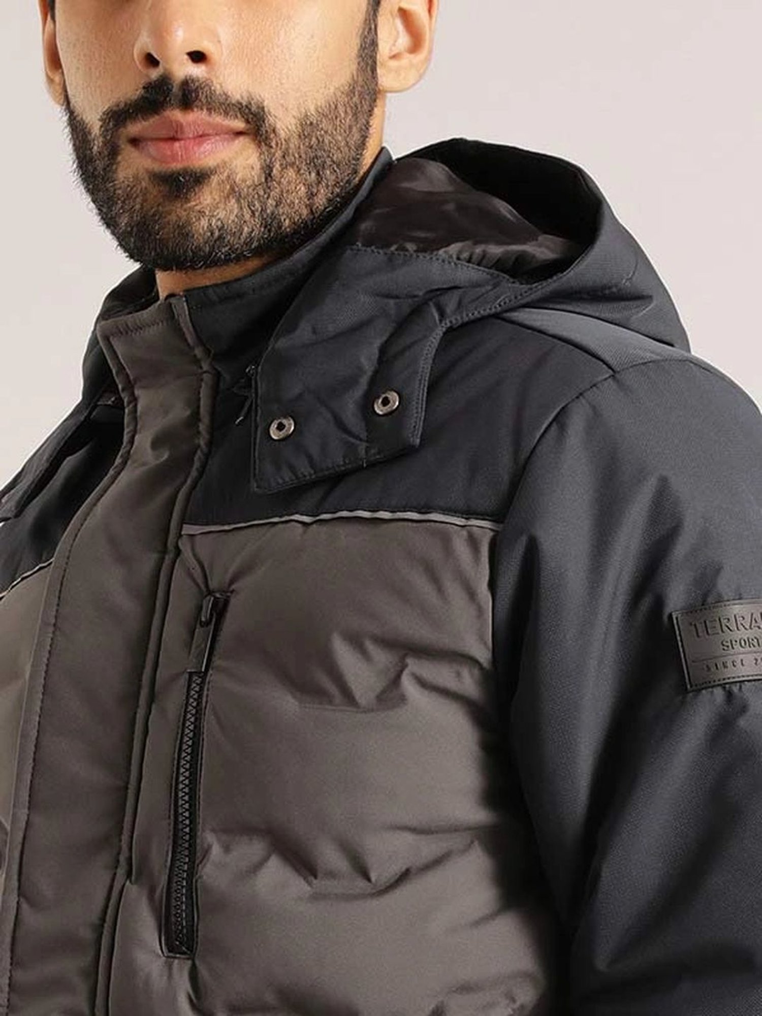 Indian Terrain Grey Regular Fit Colour Block Quilted Jacket