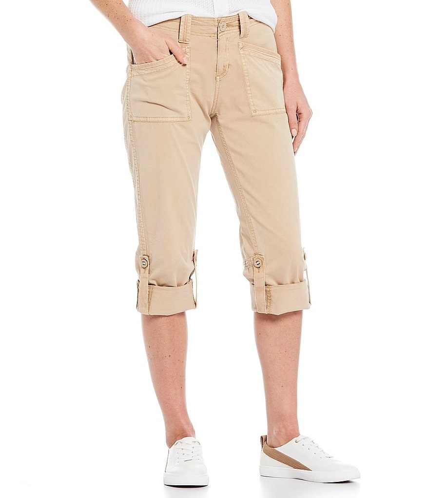 Aventura Arden V2 Organic Cotton Blend Bleached Twill Roll-Tab Capri Pant