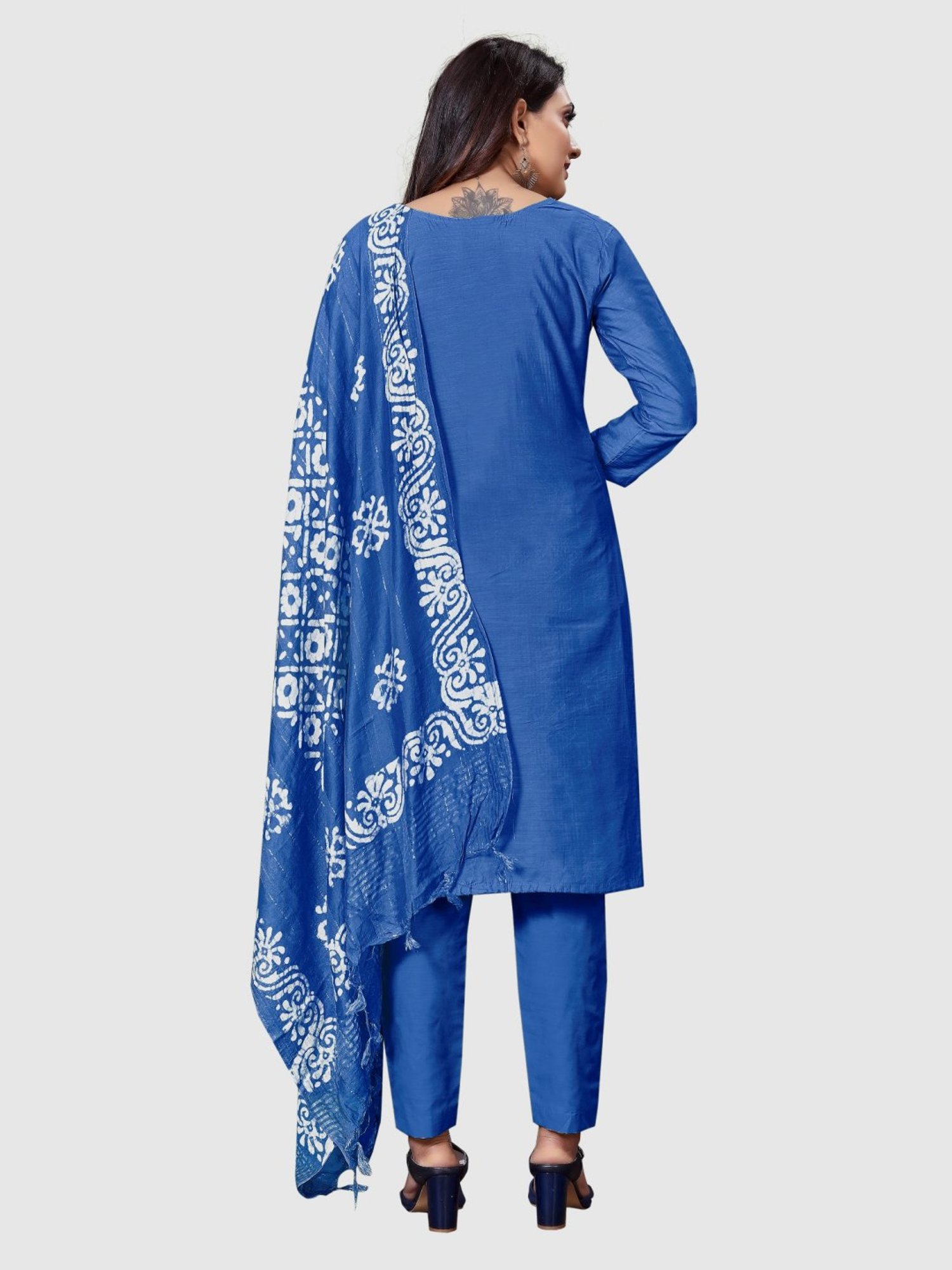 APNISHA Blue Embroidered Unstitched Dress Material