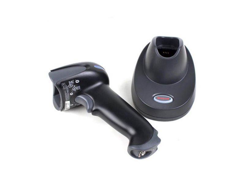 LevelOne FPS-1033 Print Server with Multi-Port - 1 x 10/100Base-TX Network, 2 x USB 2.0, 1 x Parallel - 100Mbps (FPS-1033 )