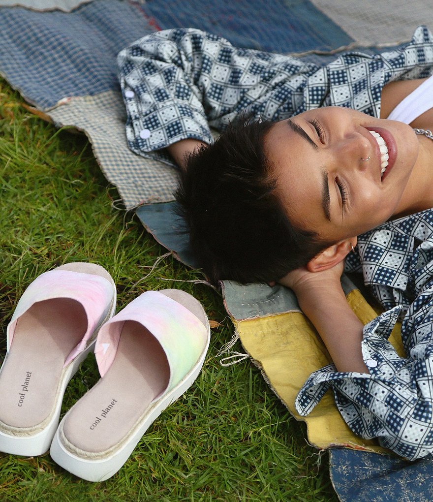 Cool Planet by Steve Madden Juniper Tie-Dye Platform Sandals