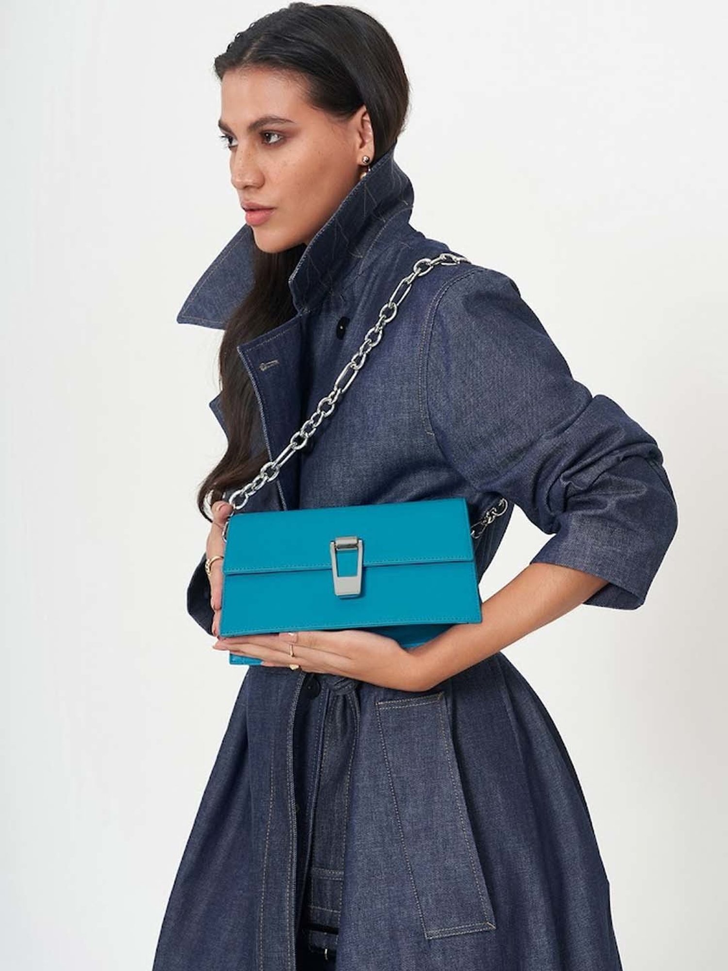 Favore Tan Solid Small Slings