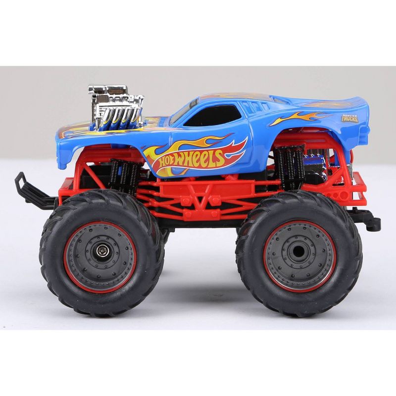 New Bright 1:24 RC Monster Truck Hot Wheels Rodger Dodger
