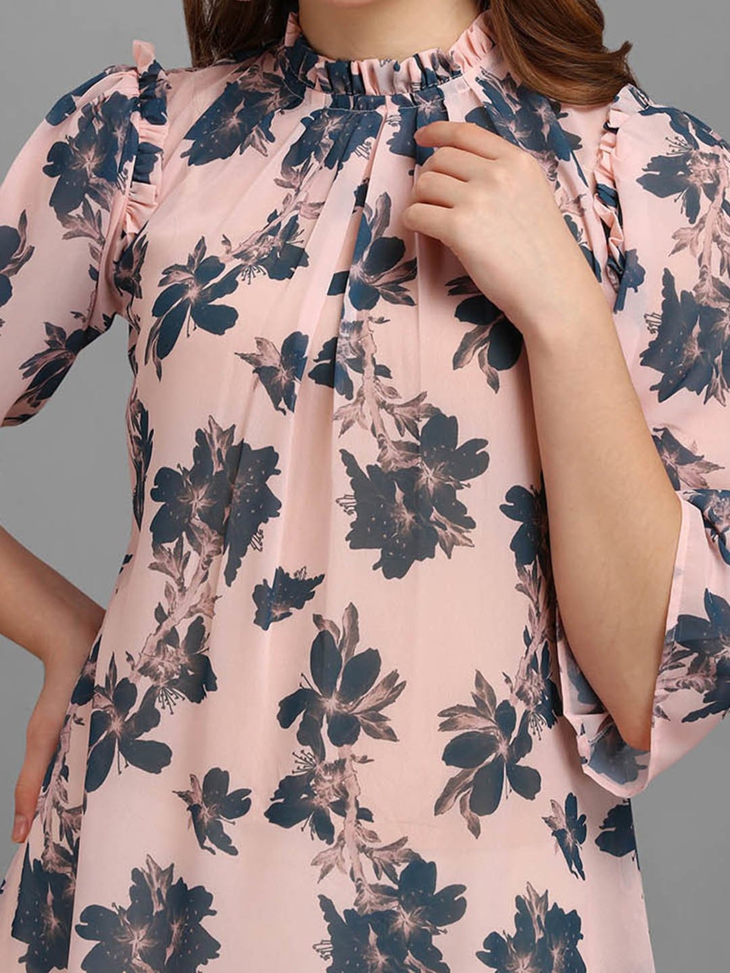 MASAKALI.CO Pink Floral Print Shift Dress
