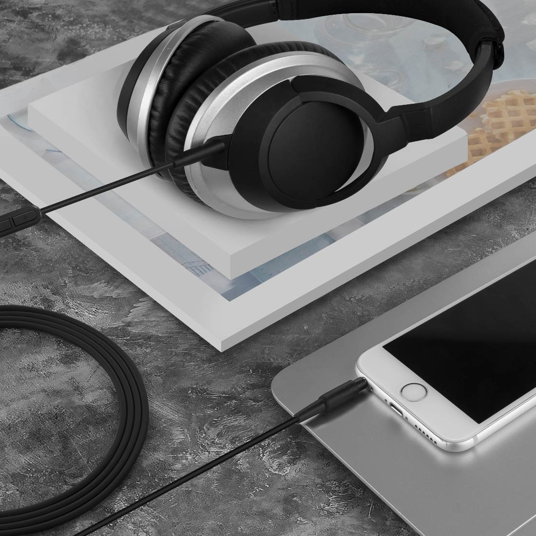 Geekria Bose Around-Ear AE2, AE2i, AE2w Headphone Replacement Cable with Mic / Audio Cord with Volume Control and Microphone Works With iPhone, Samsung, iOS, Android, Windows Phone and BlackBerry