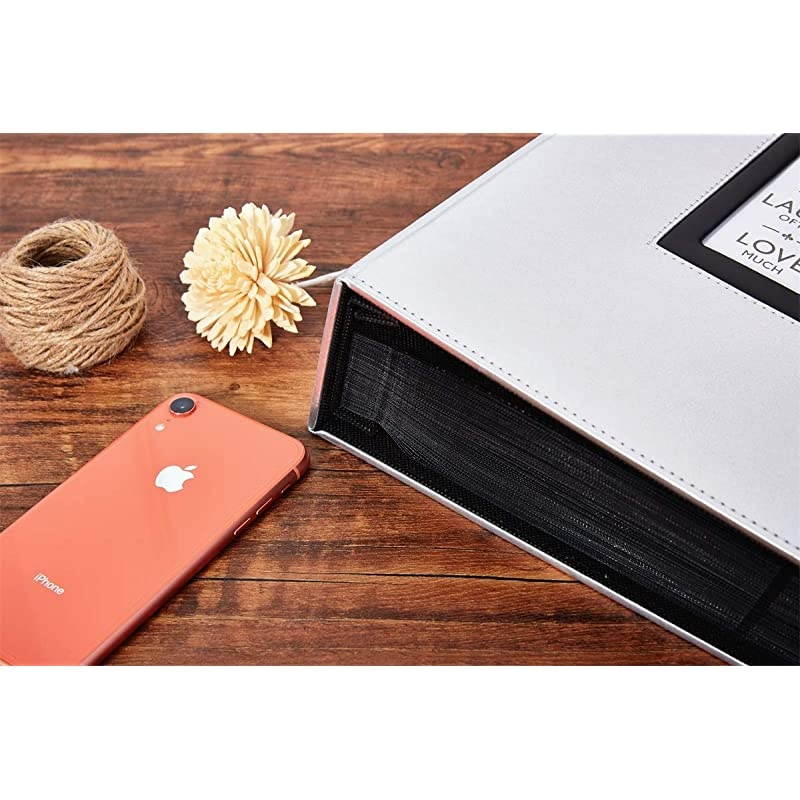 Photo Album 4x6 800 Photos, Large Capacity Wedding Family Leather Cover Picture Albums Holds Horizontal and Vertical 4x6 Photos with Black Pages Silver