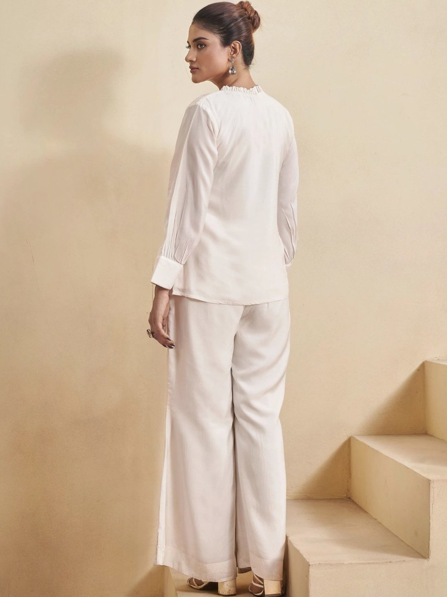 Kaftanize Off White Magnolia Blaze Ensemble Uppada Silk Top with Pant Co-Ord Set
