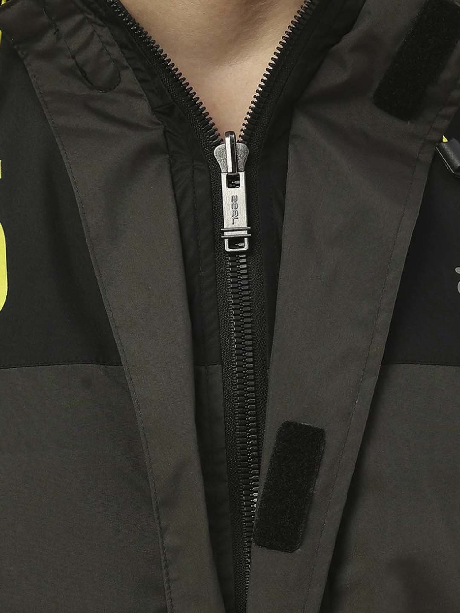 Zeel Black & Brown Raincoat Set