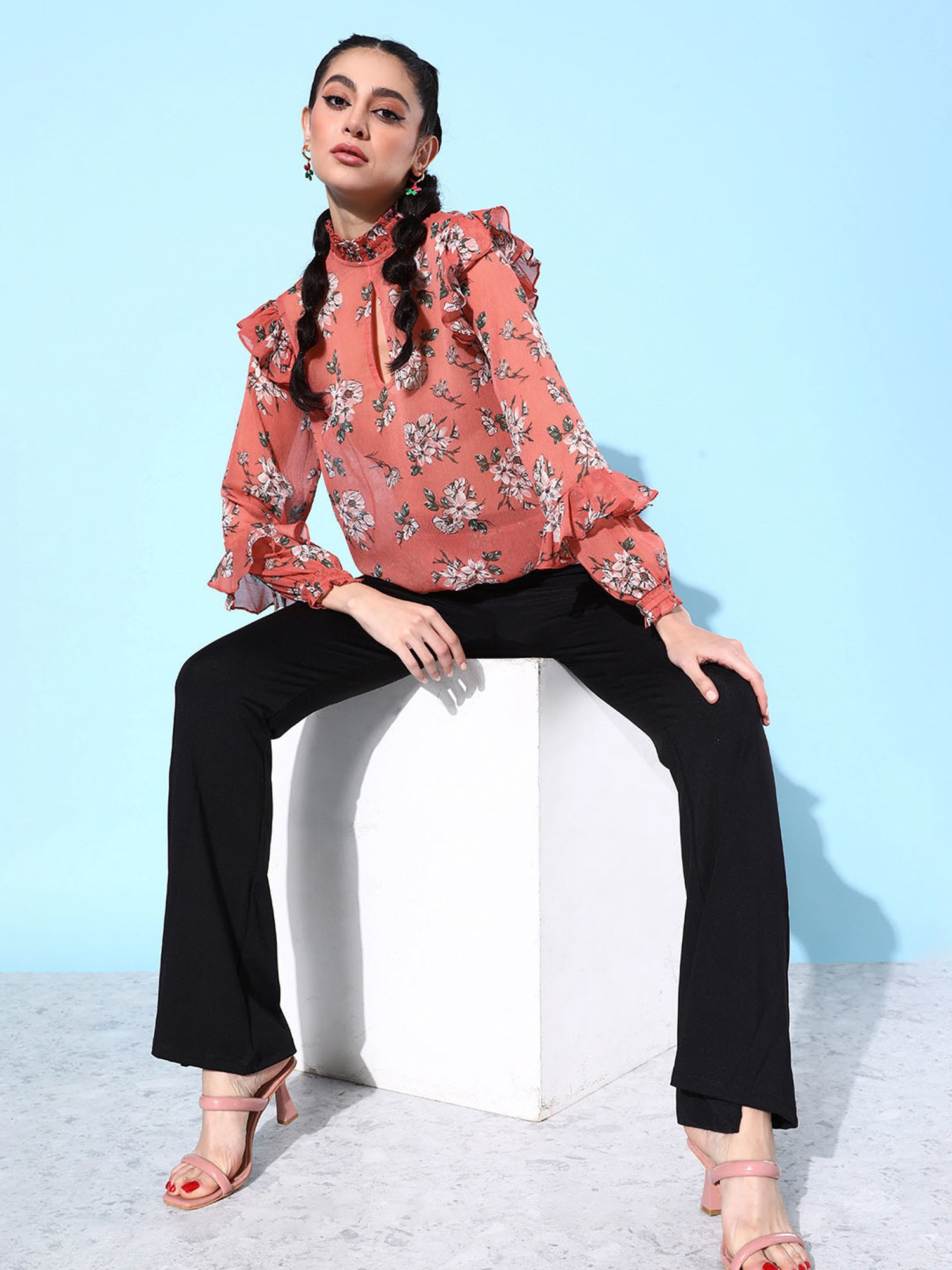 QUIERO Orange Floral Print Top