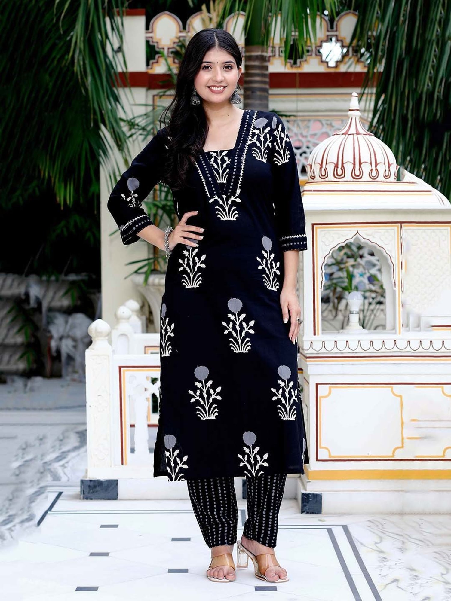 Miravan Black Printed Kurta & Palazzo Set