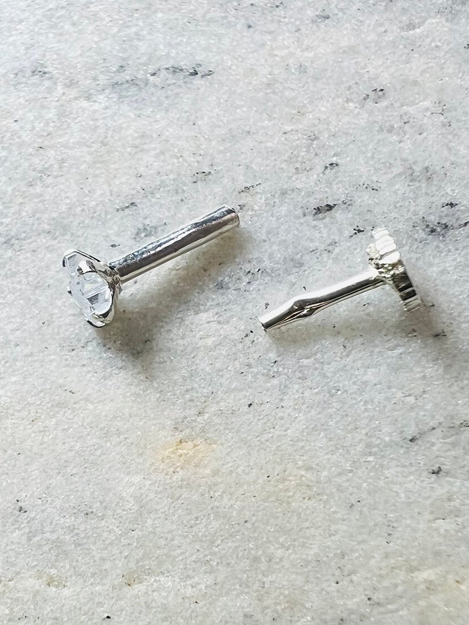 Arte Jewels 925 Sterling Silver Star-shape Nosepin for Women & Girls