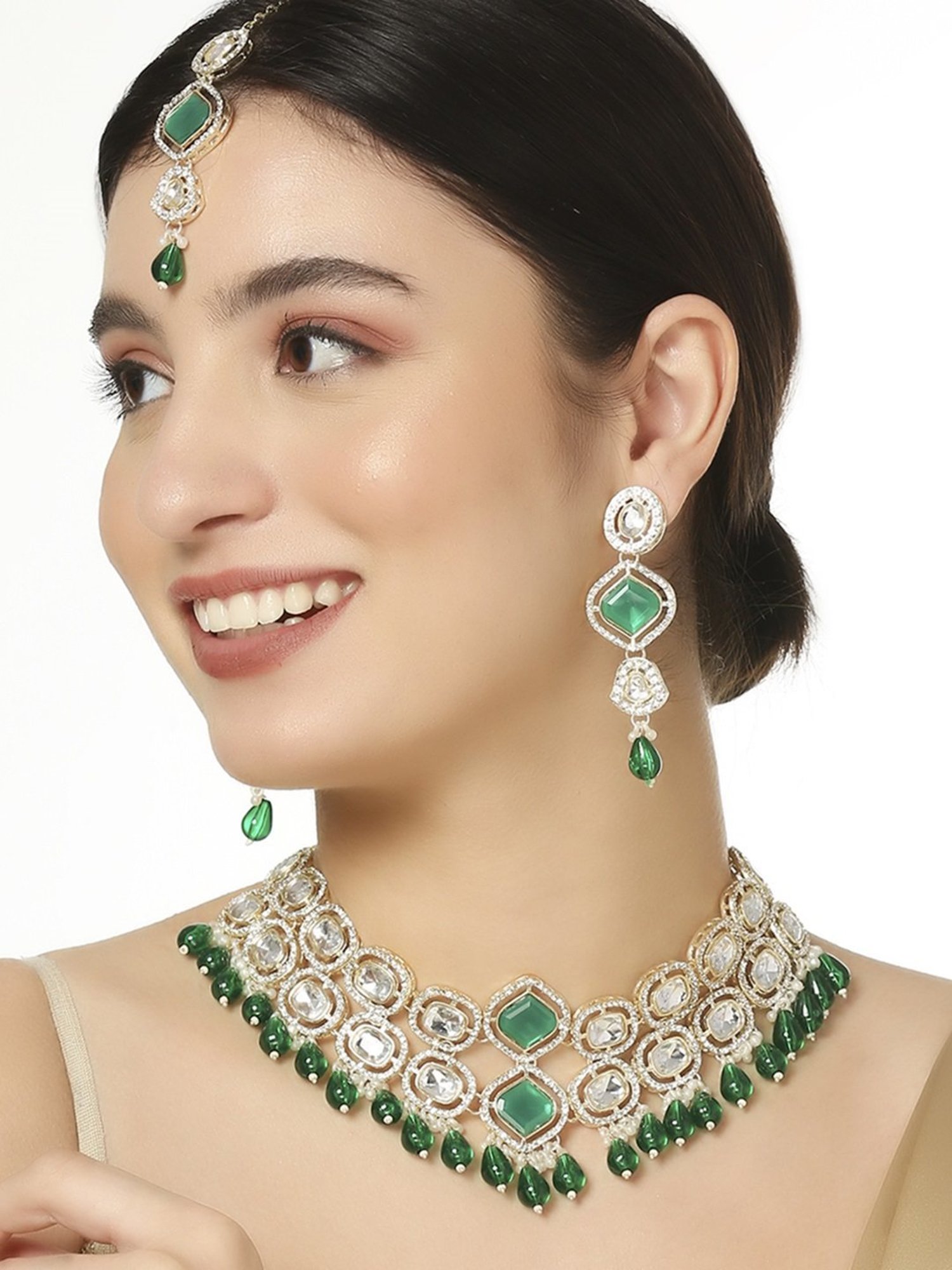 OOMPH Green Kundan Ethnic Choker &  Bracelet Set
