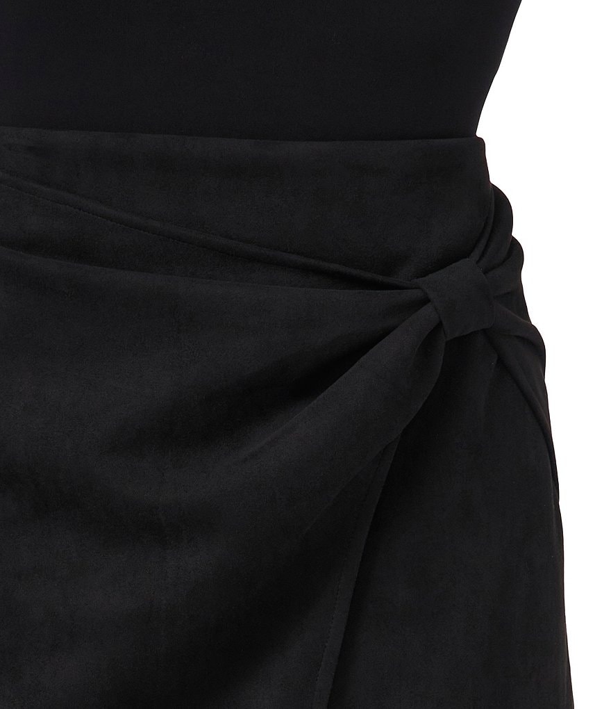 CeCe Suede Side Bow Lined Detail Skirt