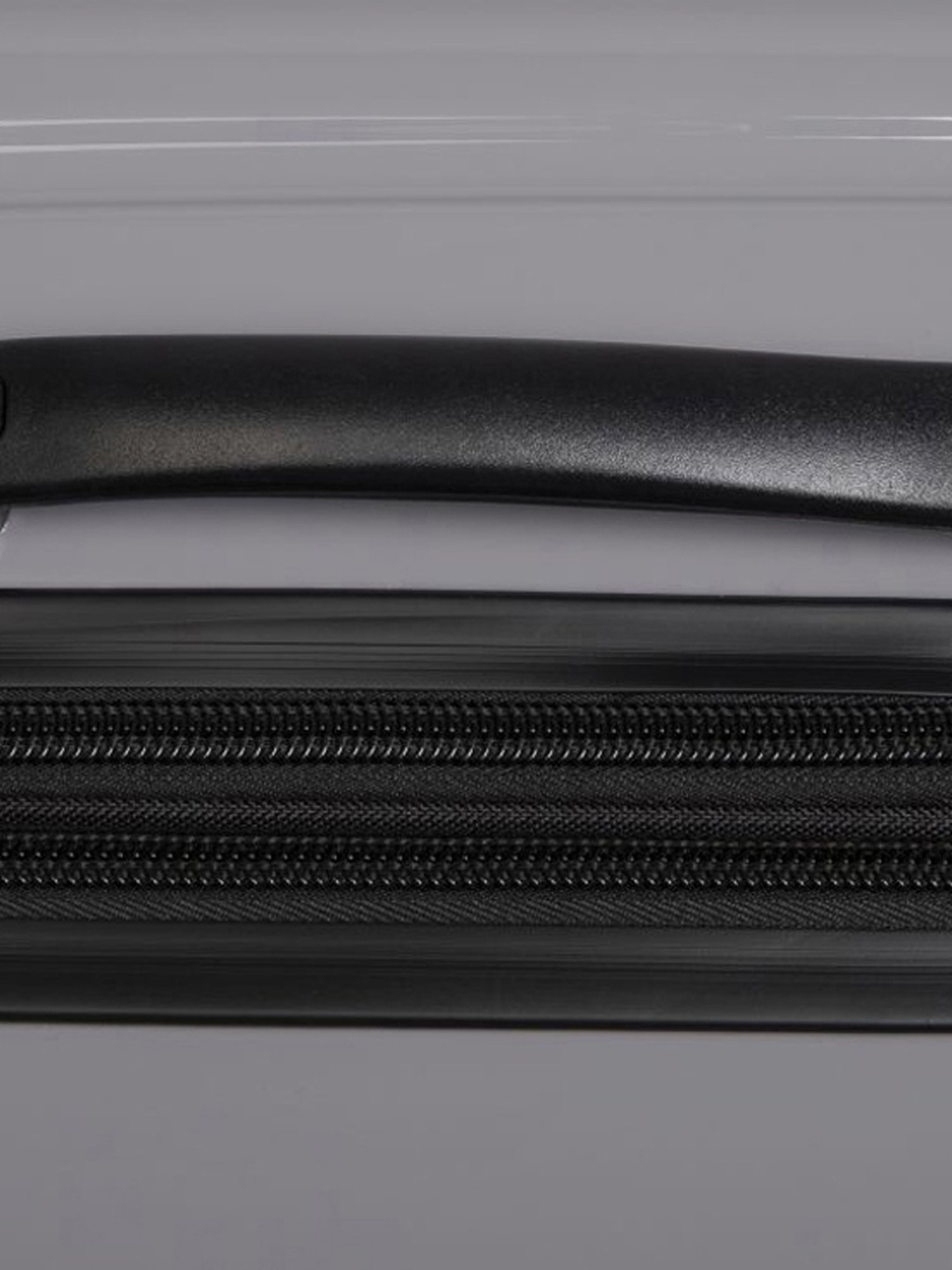 it luggage Fashionista Glossy Grey Cabin-20 inches Expandable Hardsided Trolley Bag with TSA Lock