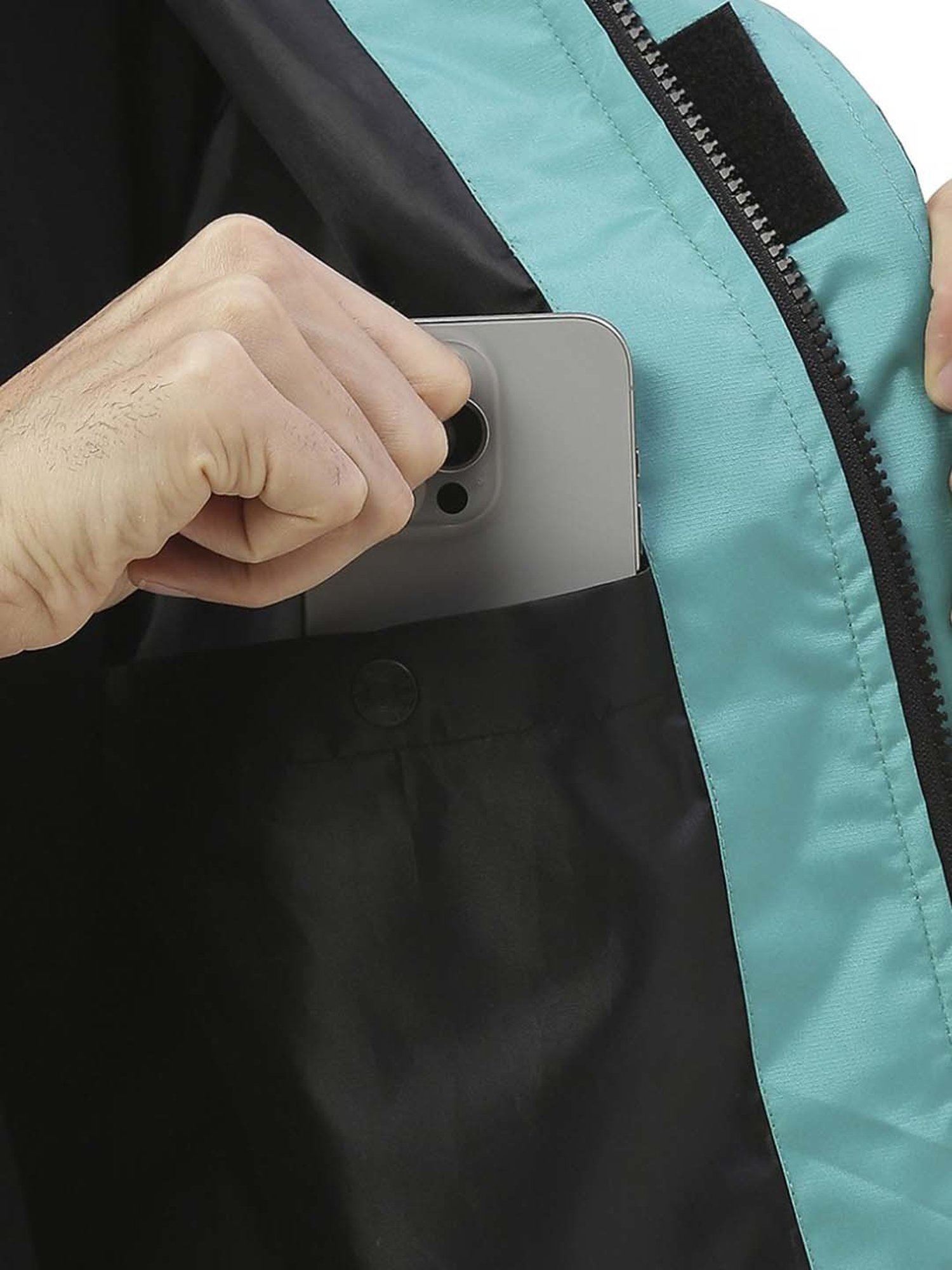 Wildcraft Red & Maroon Regular Fit Colour Block Rainwear Jacket