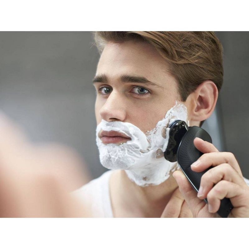 Philips Norelco Series 6900 Wet & Dry Men's Rechargeable Electric Shaver - S6810/82