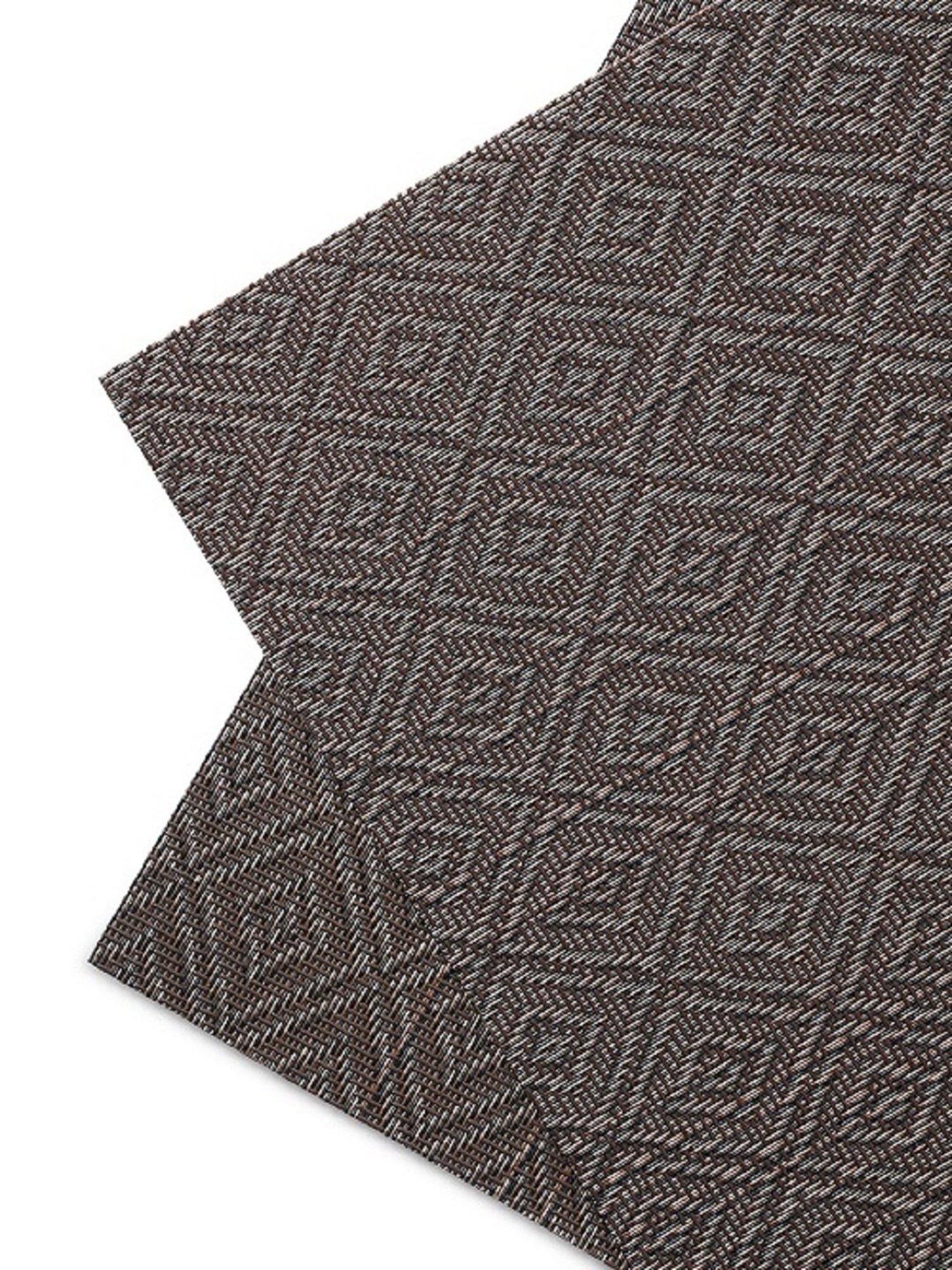 Table Runner with 4ct Placemats - Bullseye's Playground™