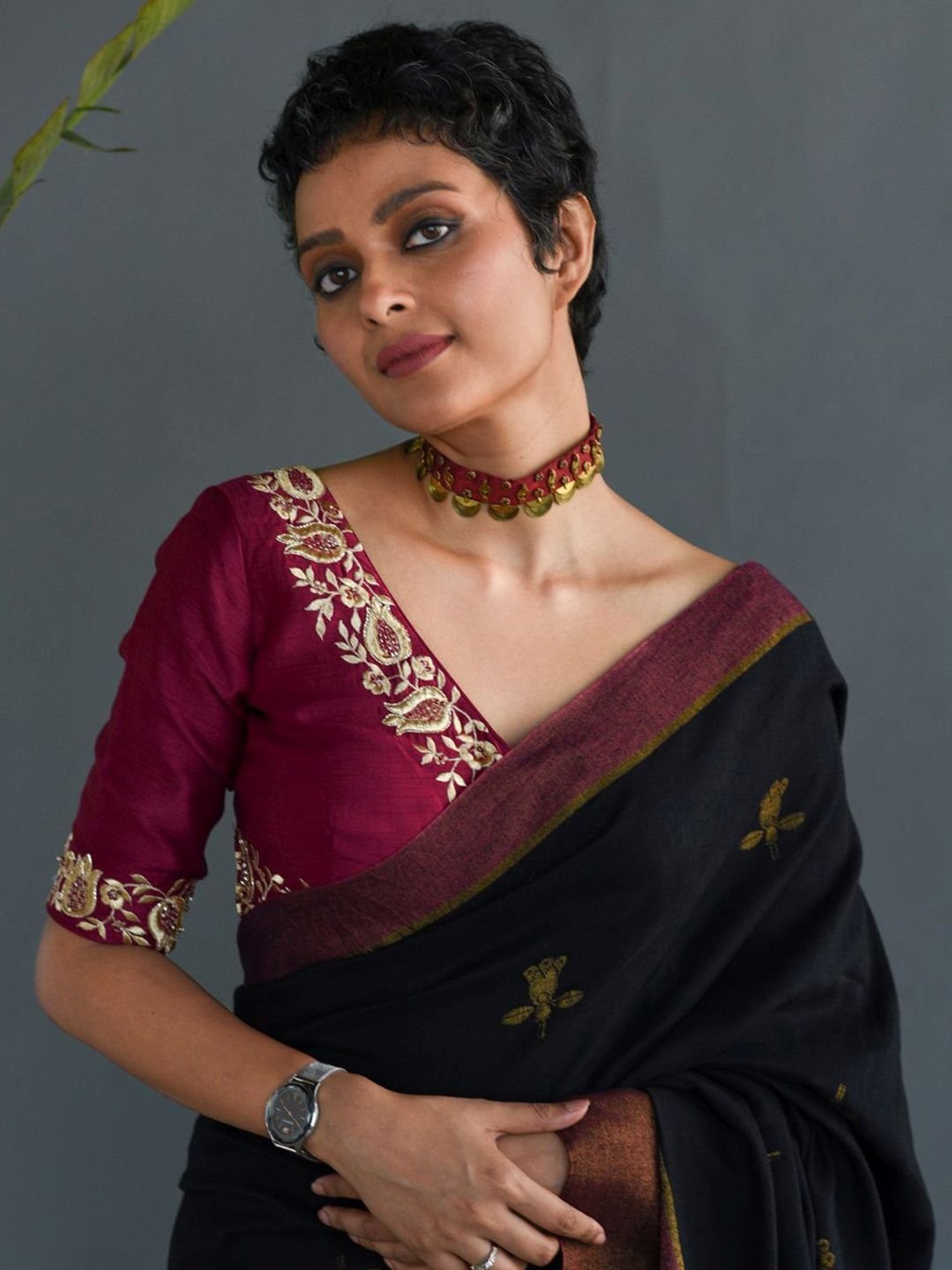 Suta Black Cotton Woven Saree Without Blouse