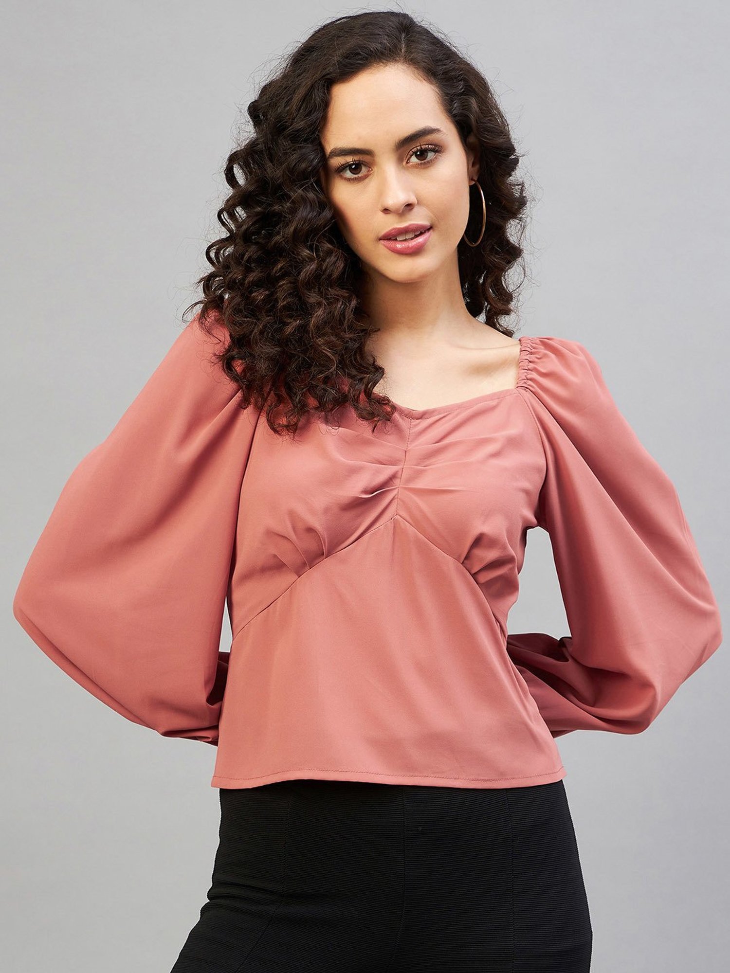 Carlton London Peach Top