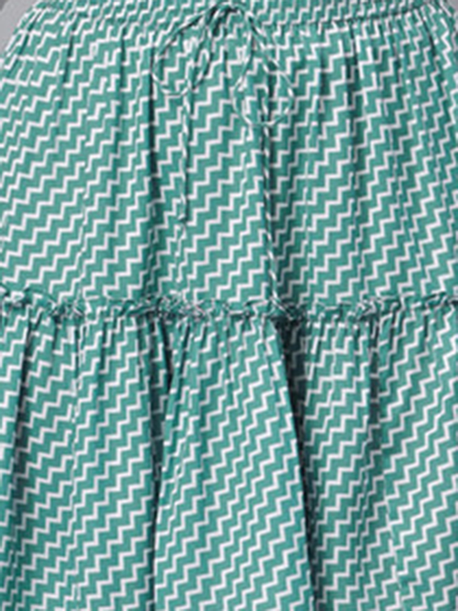 SELVIA Sea Green & White Georgette Printed Mini Skirt