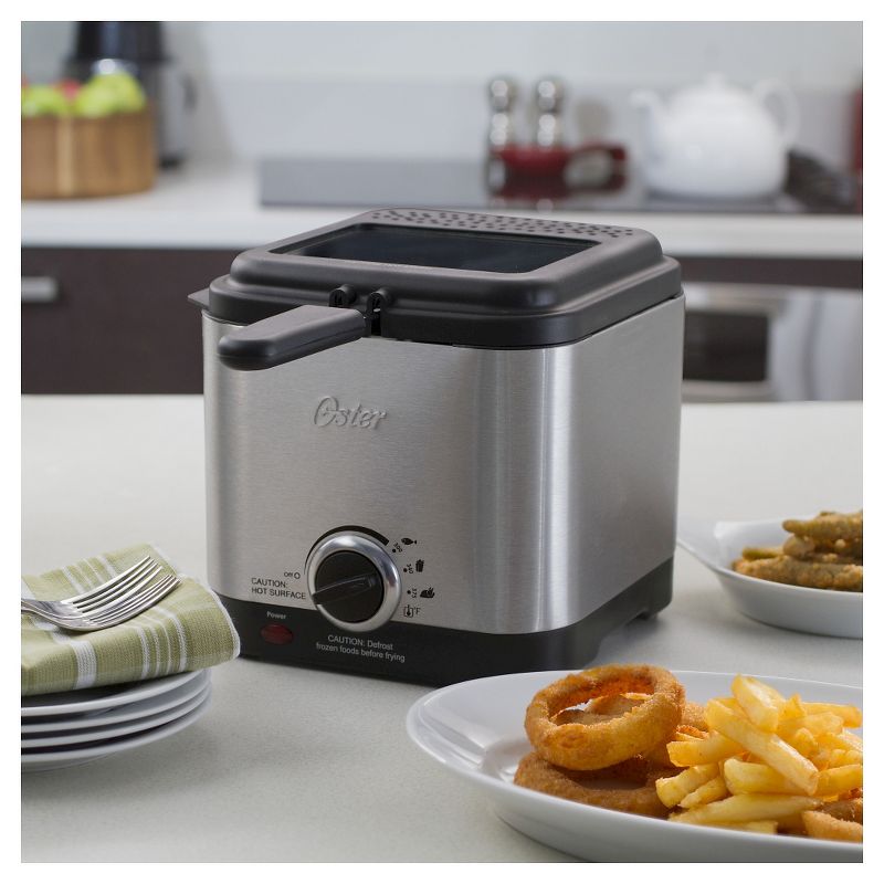 Oster 1.5qt Deep Fryer - Stainless Steel CKSTDF102