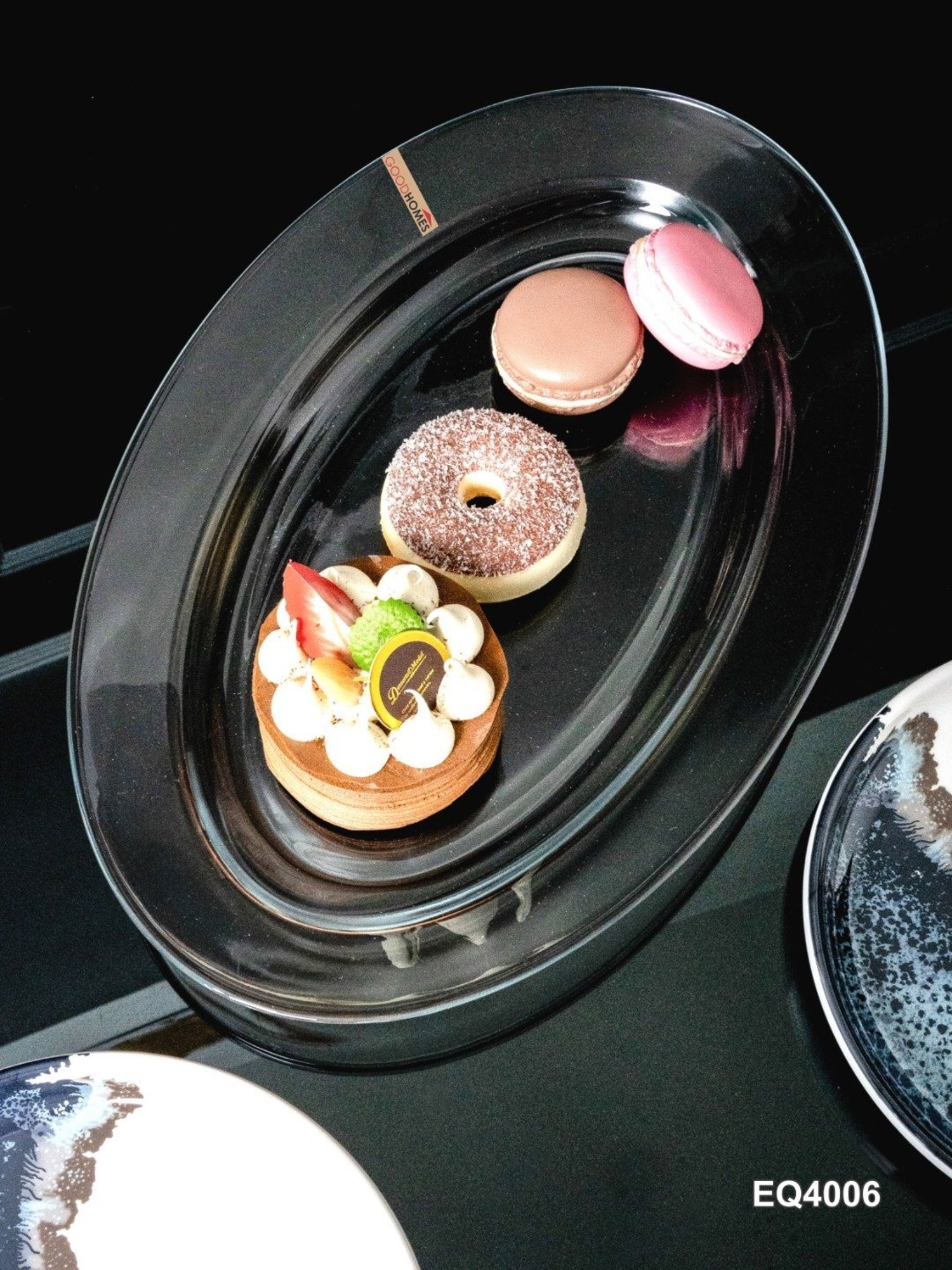 Goodhomes Black Glass Food Platter