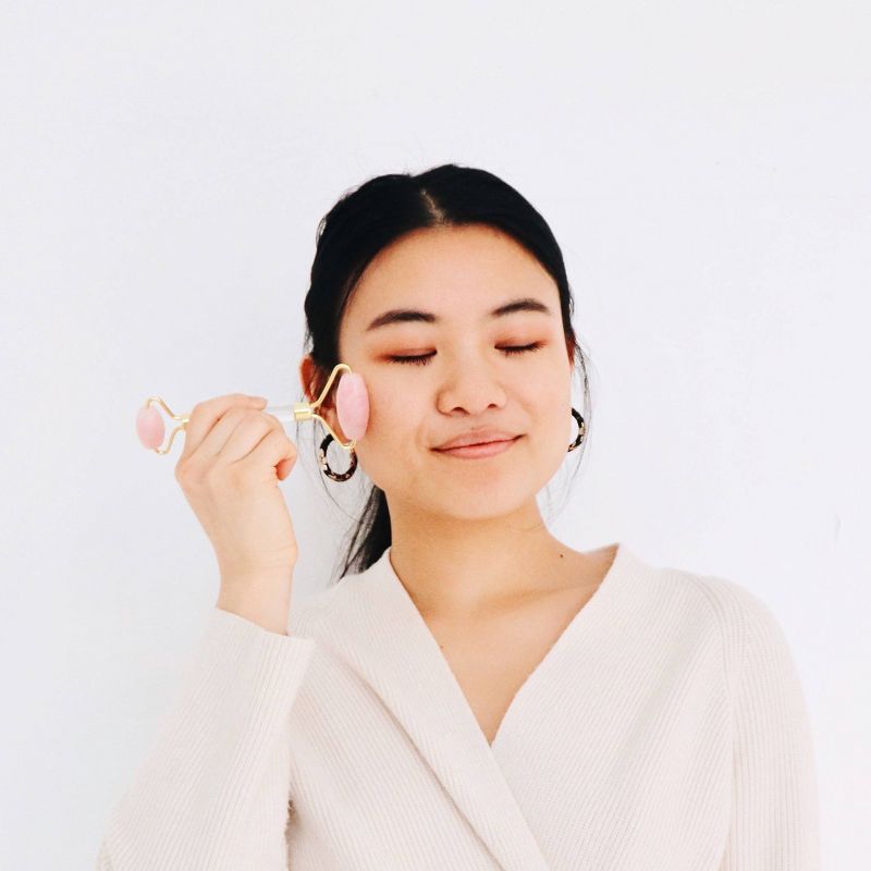 Mei Apothecary Rose Quartz Facial Roller