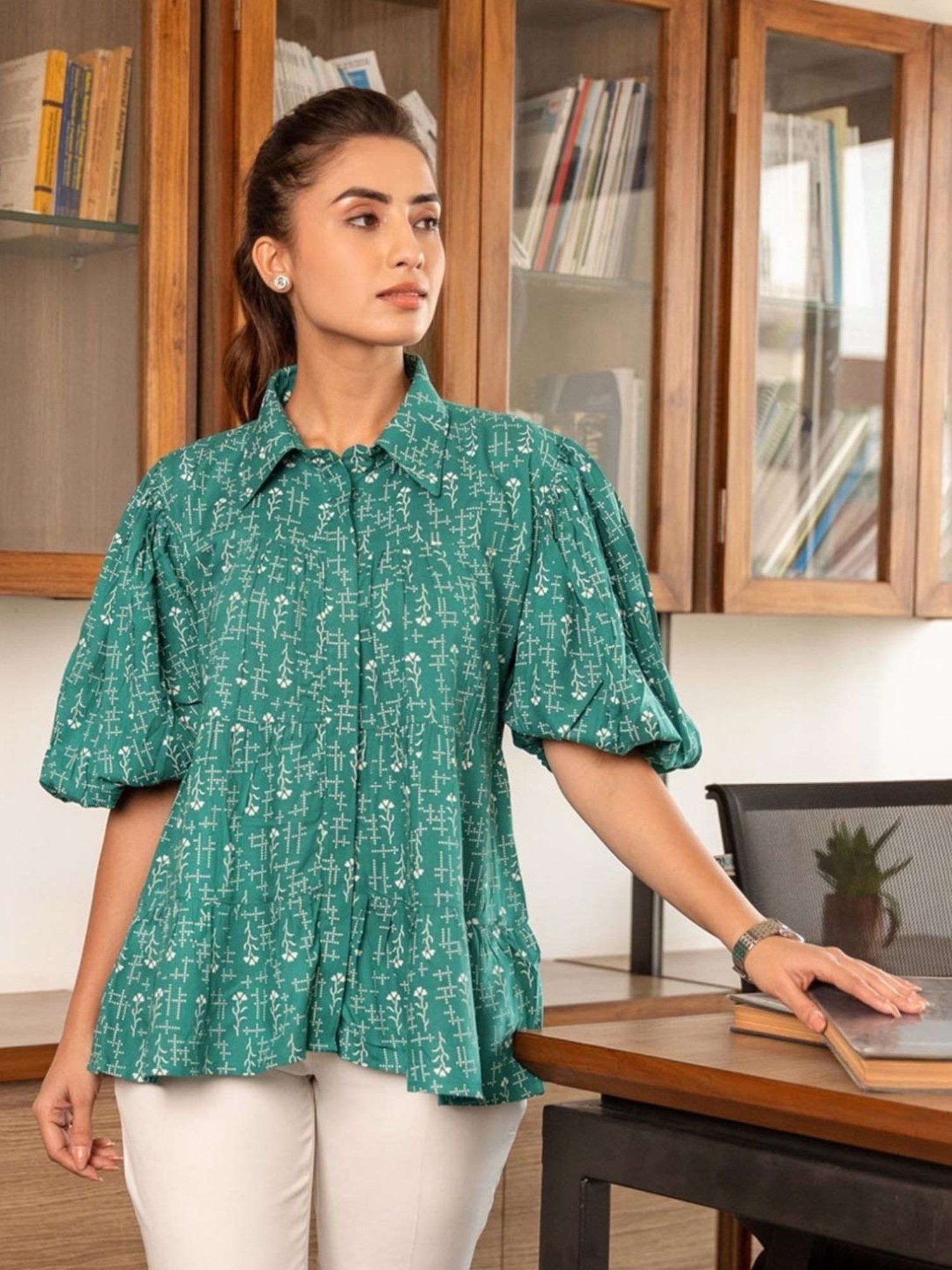 BInfinite Teal Green Printed Tiered Shirt