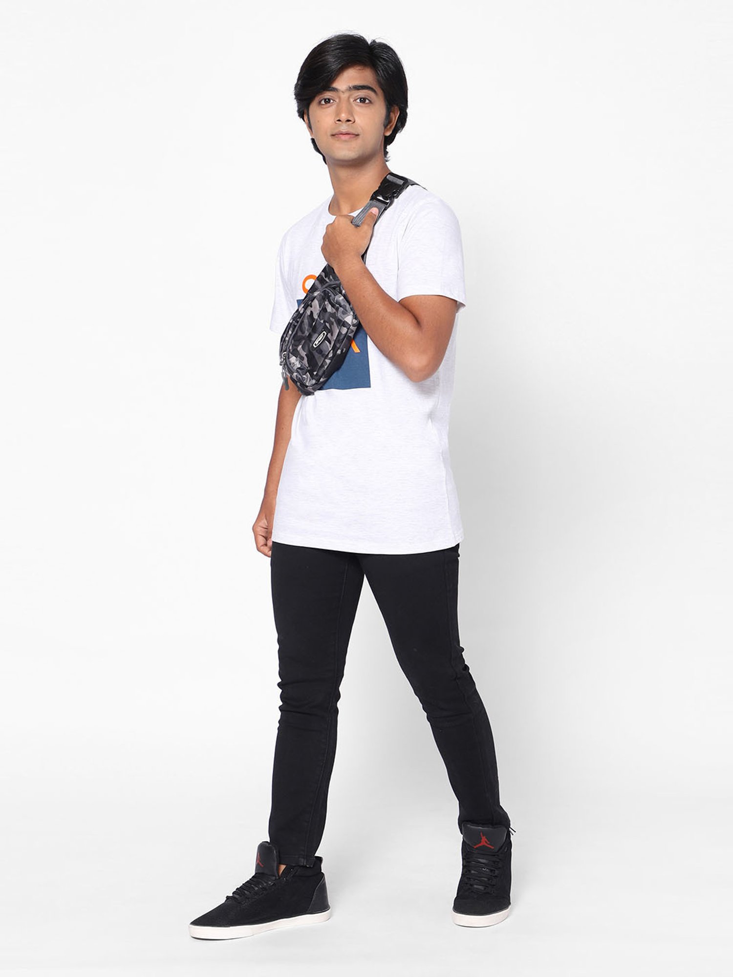 TeenTrums Boys White Printed T-Shirt