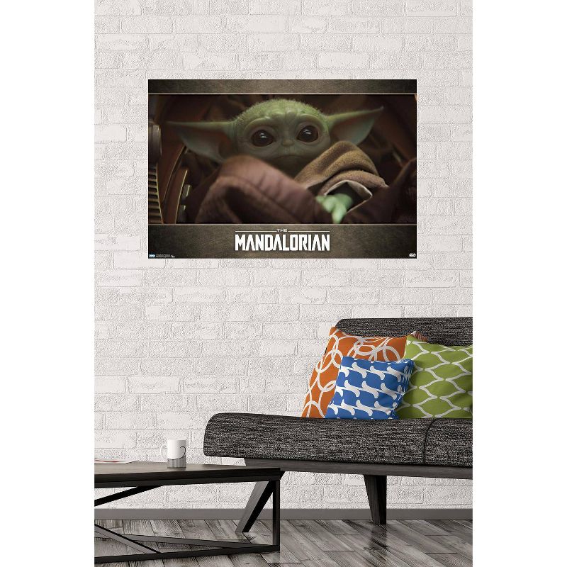 Star Wars: The Mandalorian - Eyes (Baby Yoda) Premium Poster